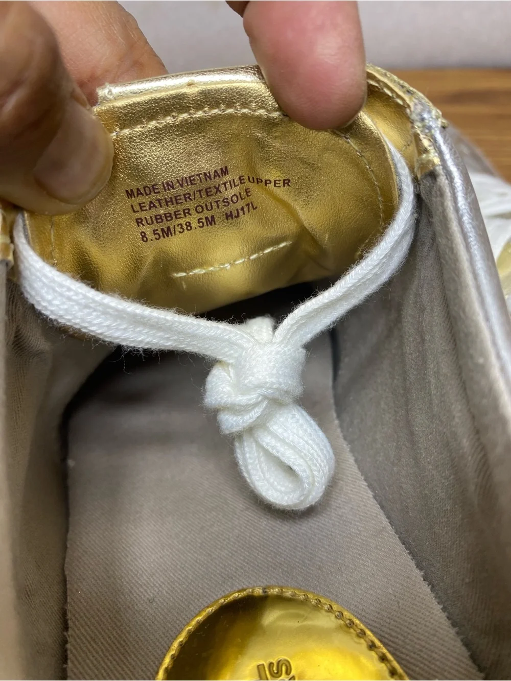 Michael Kors Allie Wrap Trainer Sneakers leather Metallic silver gold Womens 8.5
